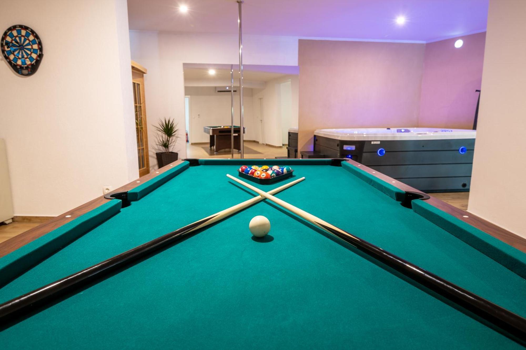 Vila Gabriel With Pool, Sauna, Jacuzzi